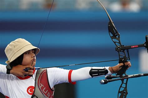 Elif Berra G Kk R Olimpiyatlar Na Veda Etti Spor Haberleri