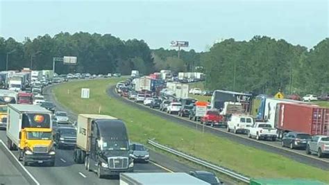 Wrecks Lane Closures Back Up Traffic On I 95 Jimmy Deloach Parkway