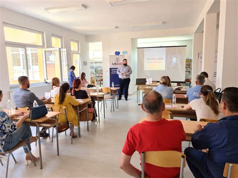 U Grudama održan okrugli stol o borbi protiv trgovine ljudima Posušje