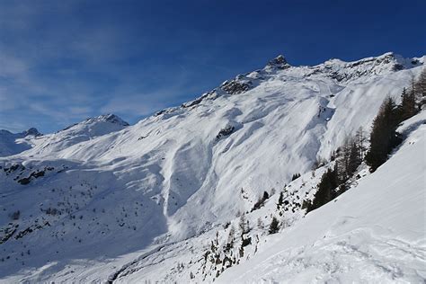 Blick Vom S Dausl Ufer Des Spalihorns Ins Skigebiet Hikr Org