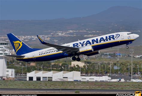 EI DWT Ryanair Boeing 737 8AS AviacionCR Net