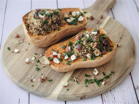 Courge Butternut Farcie Au Quinoa Champignons De Paris Et Noisettes