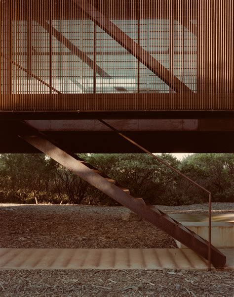 St Andrews Beach House - Tasha Tylee