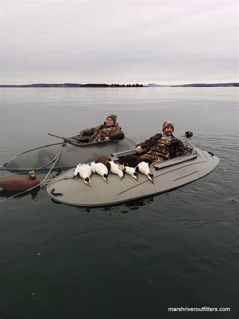 Sea Duck hunting layout boats - Canoe the Wild