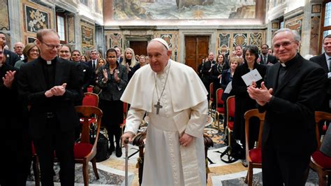 Notre Dame President Officials Meet Pope Francis At Vatican