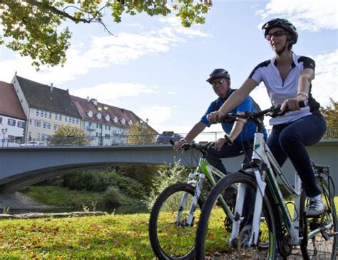 Endlich Frühling perfekte Zeit für Rad und Wandertouren auf der