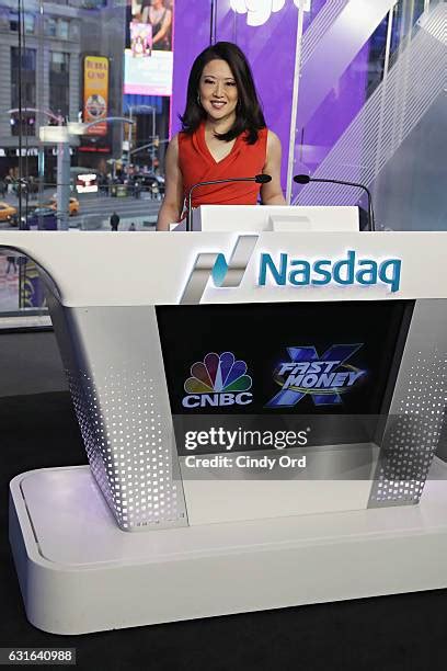 Melissa Lee Cnbc Photos And Premium High Res Pictures Getty Images