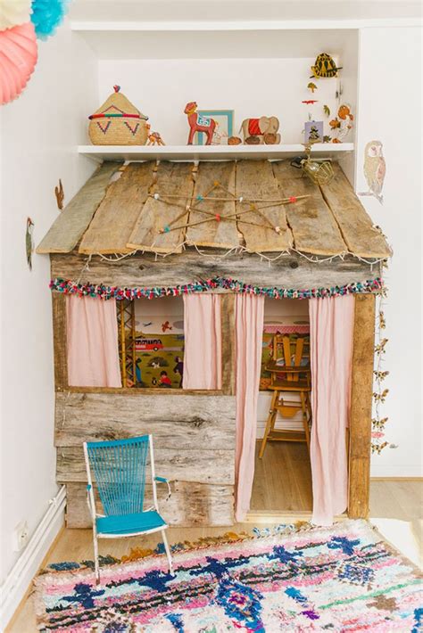 15 DIY Cool Indoor Playhouse Ideas for Kids