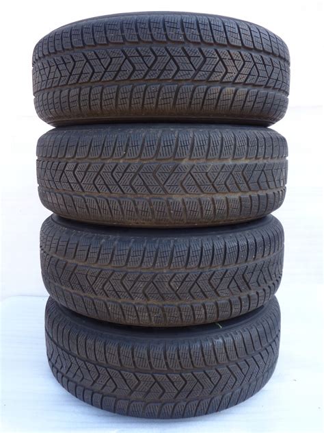 OPONY ZIMOWE 215 65R17 PIRELLI 215 65 17 2753600 za 2000 zł z Rzepin