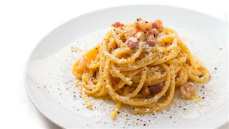 Spaghetti Alla Carbonara Ricetta Originale Romana Dottor Salute