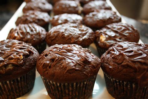 Chocolate Gooey Cupcakes Organic Chocolate Raw Chocolate Chocolate Cupcakes Chocolate Lovers