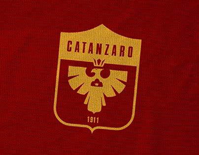 Catanzaro Projects :: Photos, videos, logos, illustrations and branding :: Behance