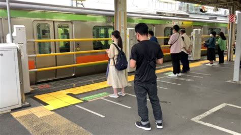 ひろ丼電電ねん ω on Twitter RT okiraku goraku JR拝島駅八高線ホームの昇降バー式のホーム柵です