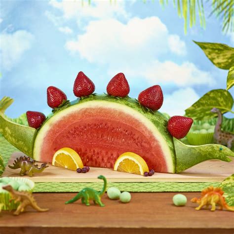 Stegosaurus Watermelon Board Dinosaurier Snacks Kindergeburtstag