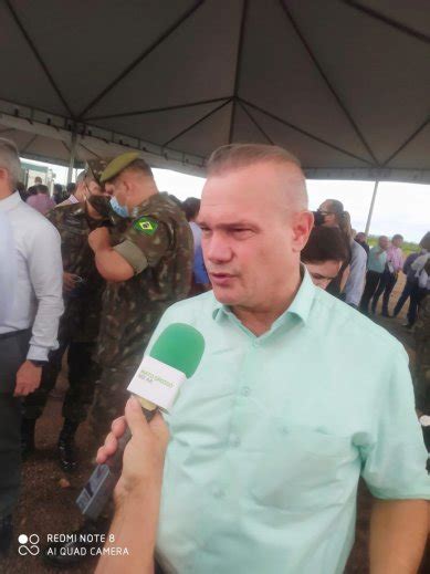 Agora Bolsonarista Senador Adota Visual Militar FOLHAMAX