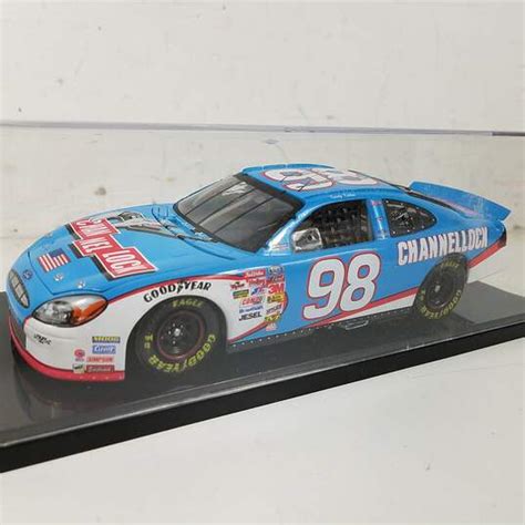 Buy the NASCAR Diecast Race Cars | GoodwillFinds