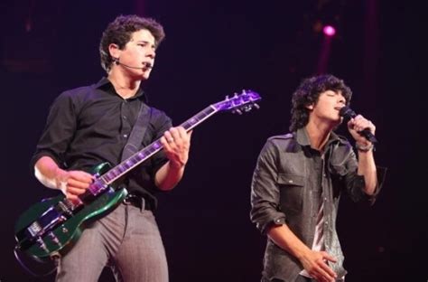 Jonas. World Tour 2009. - The Jonas Brothers Photo (7370275) - Fanpop