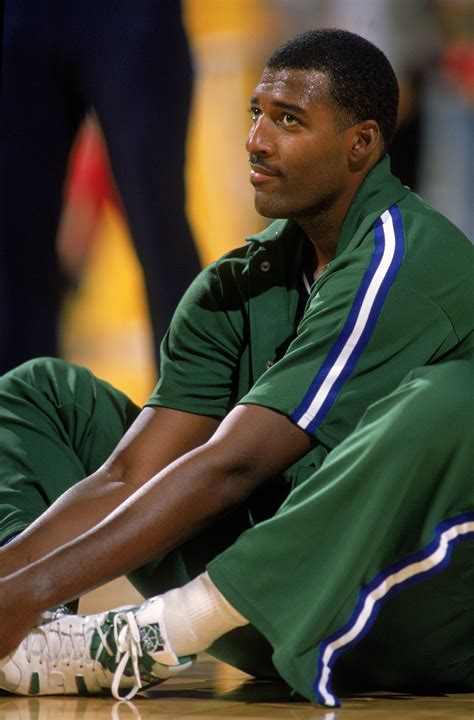 Former Mavs star, cautionary tale Roy Tarpley dies at 50