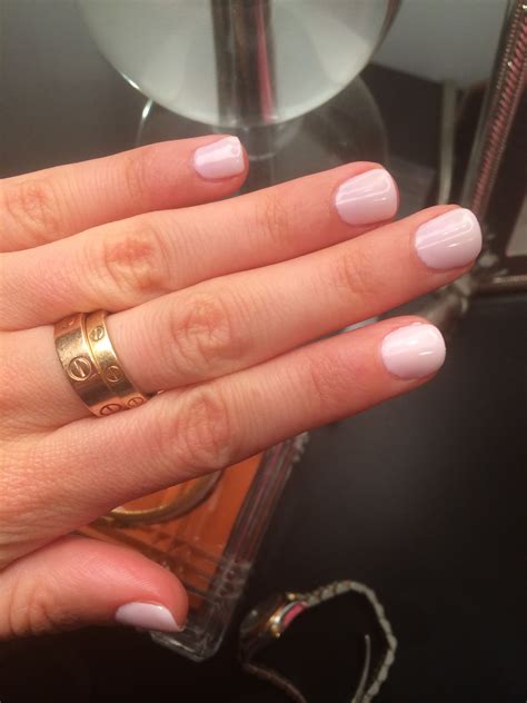 The Most Perfect Pale Opaque Pink Cnd Shellac Combo One Layer Of Cake Pop With One Layer Of