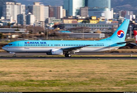 HL7727 Korean Air Boeing 737 9B5 Photo By Junha Park Korea Aero Photos