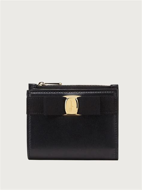 FERRAGAMO Vara Bow Compact Wallet Black Editorialist