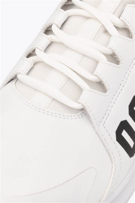 Osaka Footwear Furo | White | Osaka World