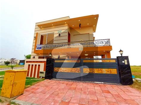 Beautiful 10 Marla Brand New Corner House For Sale Bahria Town Phase 8