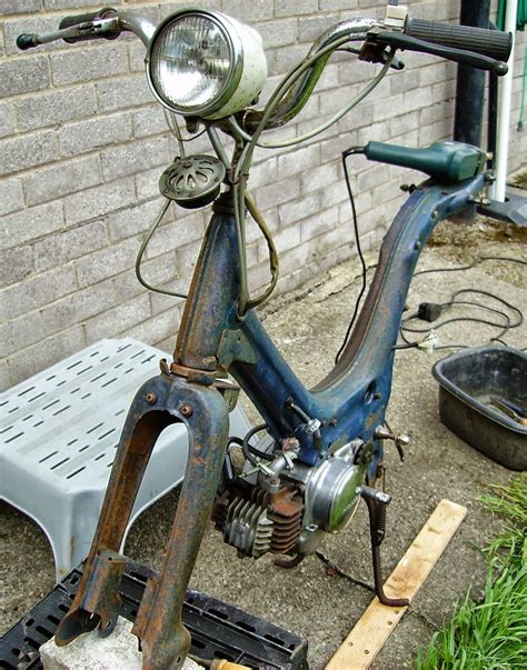 Honda PC50 Restoration Blogger