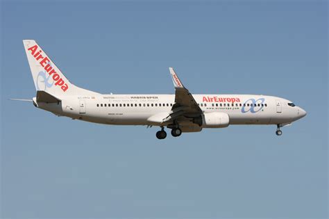 Flyingphotos Magazine News AIR EUROPA B737 800 EC HKQ Mutua