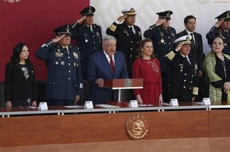 La Jornada Las Fuerzas Armadas Ofrecen Al Presidente Lealtad