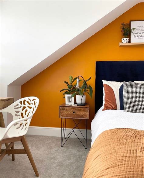 31 Best Orange Bedroom Ideas