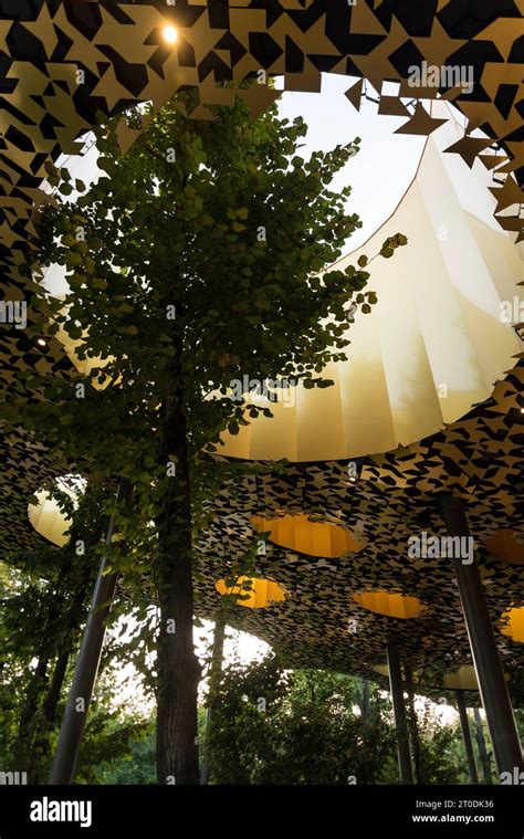 Das Haus Der Ungarischen Musik Im Stadtpark Von Budapest Das Design Von Sou Fujimoto Ist Ein