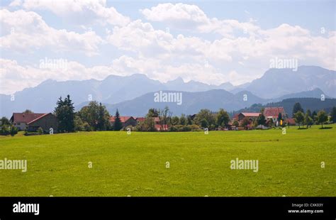 Ausläufer zu den bayerischen alpen Fotos und Bildmaterial in hoher