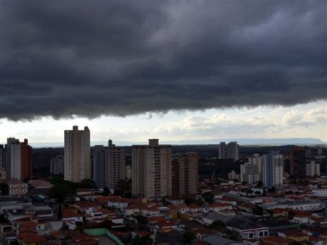 G1 Nuvem De Chuva Cobre área Central De Piracicaba E Divide O