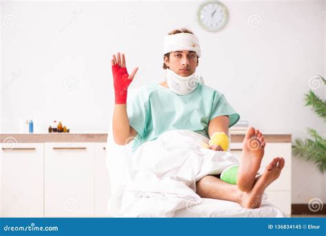 The Young Injured Man Staying in the Hospital Stock Image - Image of neck, medical: 136834145