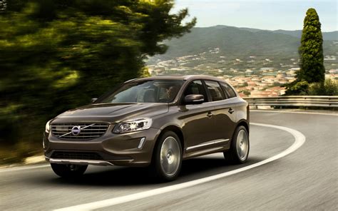 2014 Volvo Xc60 S60 To Offer Active High Beam Lighting