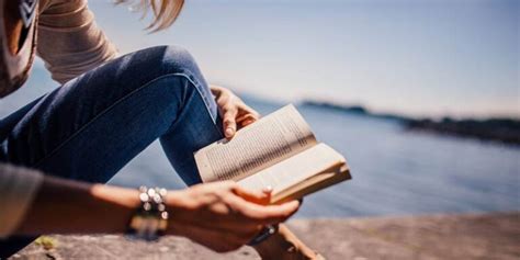 Best English Novels For Beginners: Fall in Love With Reading