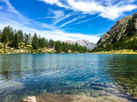 Trekking In Valle DAosta Escursione Al Lago DArpy In Viaggio Con