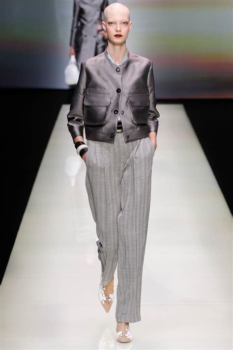 Emporio Armani Spring 2016 Ready To Wear Collection Photos Vogue