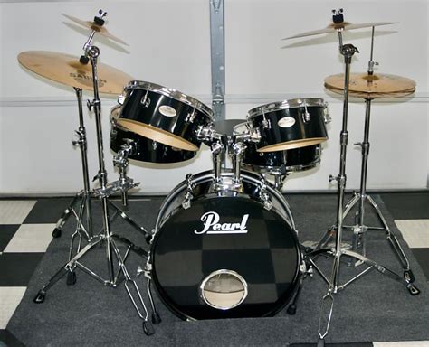 Pearl Rhythm Traveler Black Reverb