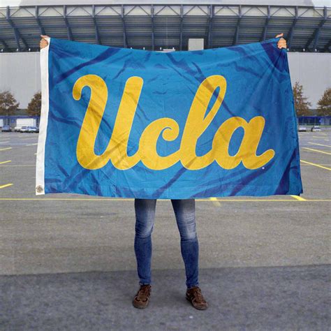 UCLA Logo Flag - State Street Products