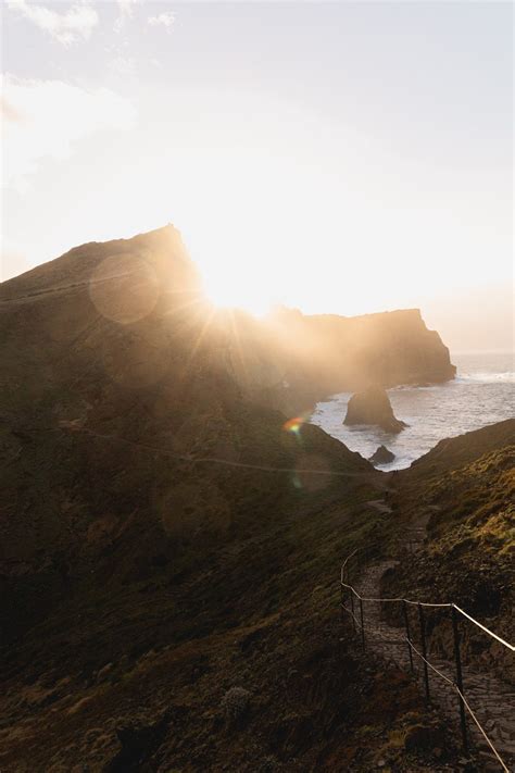 11 Most beautiful viewpoints on Madeira Island - HappyTravelSpots