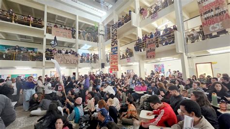 Greve Da Educação Federal Segue Firme Enfrentando O Governo E Exigindo