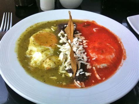 Huevos divorciados receta mexicana fácil