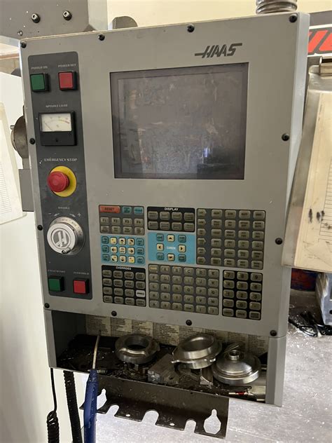 Used Haas VF 2D CNC Vertical Machining Center 8074536