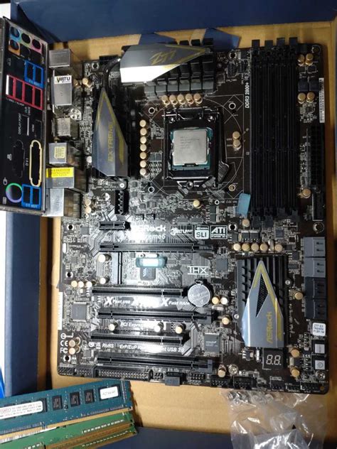 Asrock Z77 Extreme6cpu Intel Core I7 3770kddr3 Pc3 12800 2gb 4枚その他