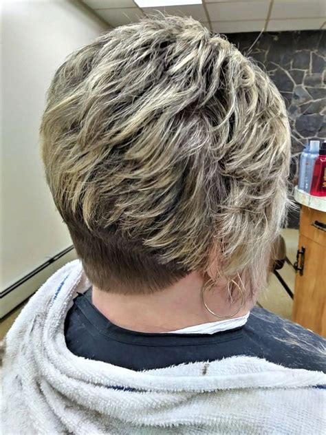 Frosted Hair For Older Women