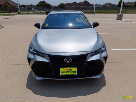 Celestial Silver Metallic Toyota Avalon Xse Nightshade