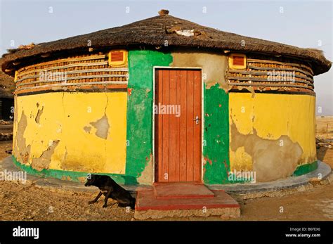 Rondavel or round hut in a Zulu village, Kwazulu-Natal, South Africa ...