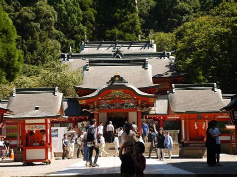 Kirishima Shrine | Guide Very Japanese